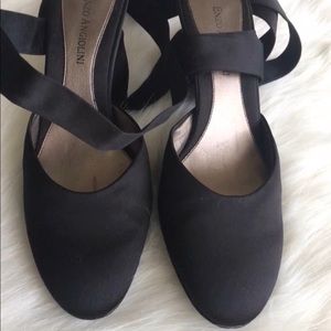 Black satin shoes with satin laces. Super sexy❤️